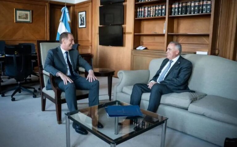 Jaldo anticipó su apoyo al Presupuesto 2026 que ajusta Educación, Salud y asistencia social
