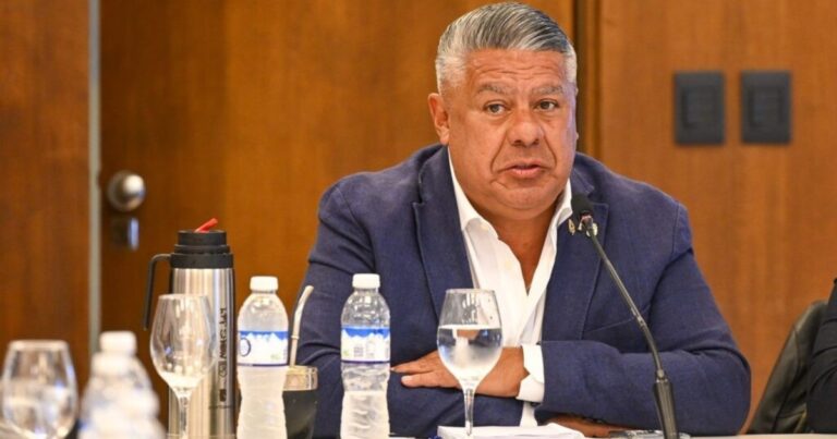 La última desprolijidad de la AFA: a menos de 24 horas del inicio del Torneo Apertura, se pasan la pelota por la amnistía de los suspendidos