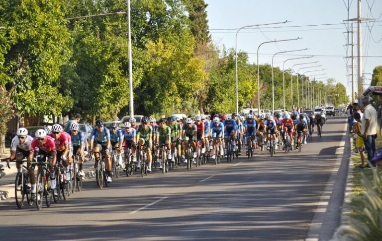 Etapa I: Vuelta Ciclista de Mendoza y un exigente recorrido que unirá Junín, El Carrizal y Tupungato