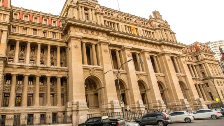 Reforma laboral: qué hay detrás del traspaso de la Justicia del Trabajo de Nación a CABA