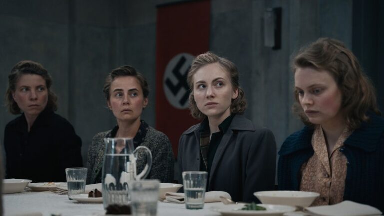 «Las catadoras del Führer»: la mesa del terror