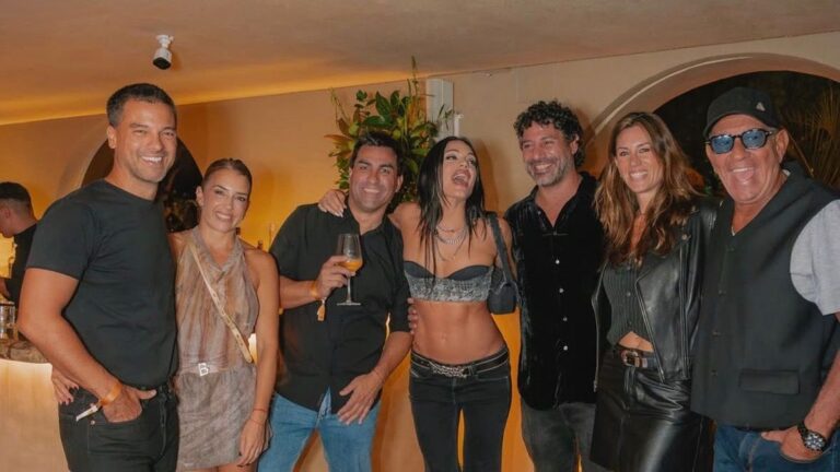 Emilia Attias celebró sus 39 años con una fiesta repleta de famosos y un look dosmilero que marcó tendencia
