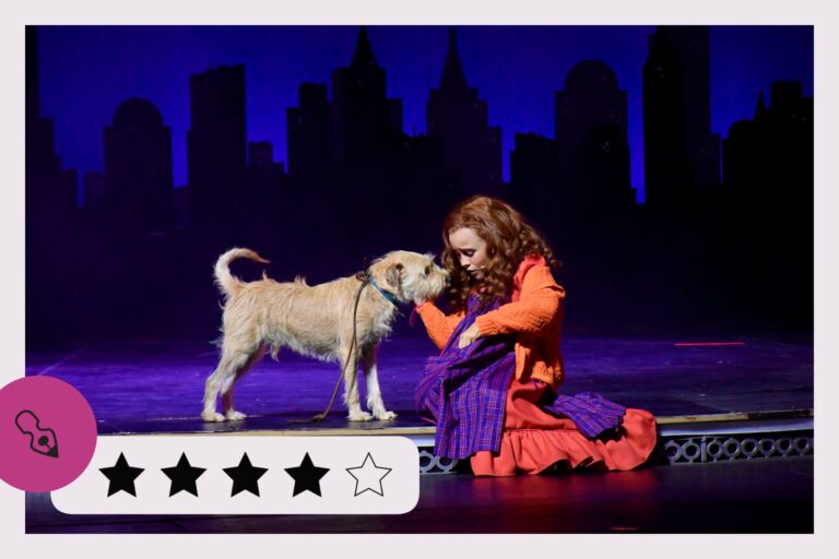 Elenco de la obra Annie en escena en el Teatro Broadway de Buenos Aires