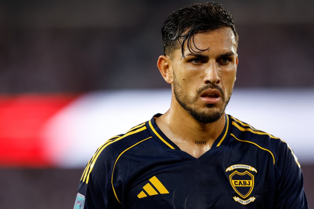 Plantel de Boca Juniors en un partido de fútbol.