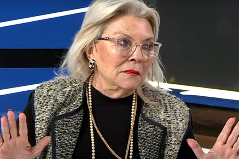 Elisa Carrió en conferencia de prensa
