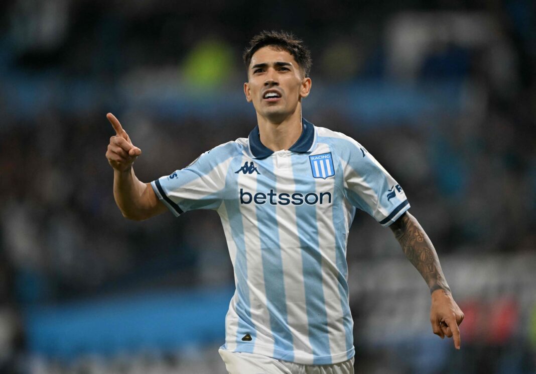 Logotipo de la Copa Sudamericana 2026 junto a los escudos de los equipos argentinos participantes.