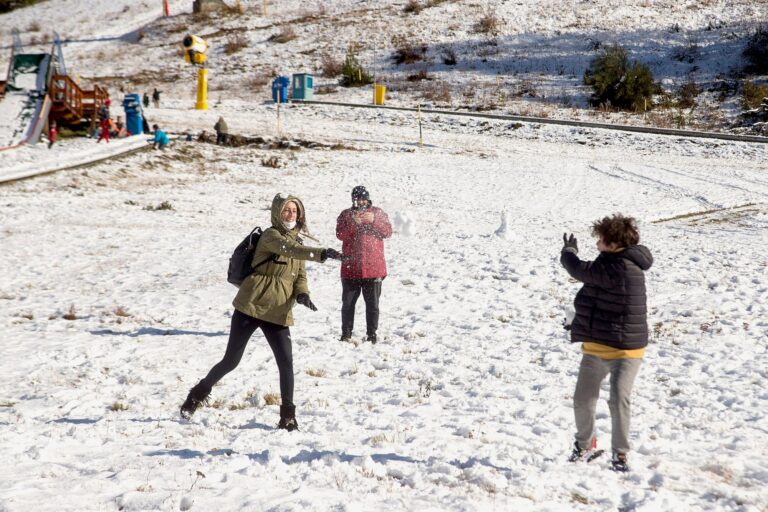 Calendario con fechas de vacaciones de invierno 2026 en Argentina
