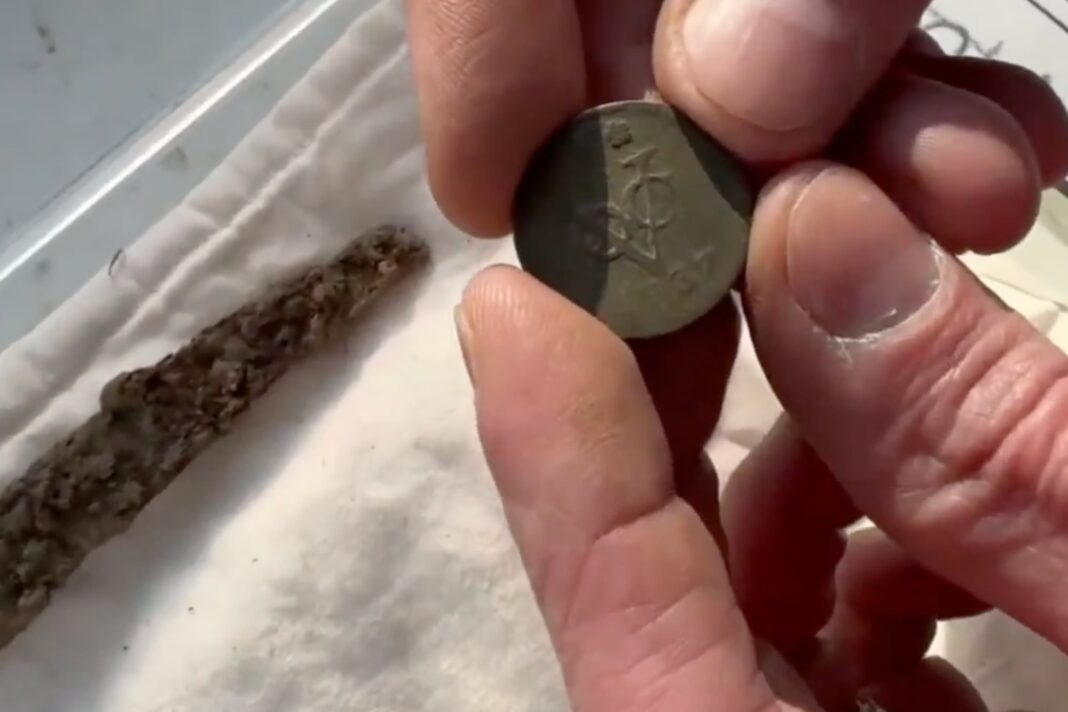 Excavación arqueológica en el sitio del antiguo tesoro del condado de Bucks, Pensilvania