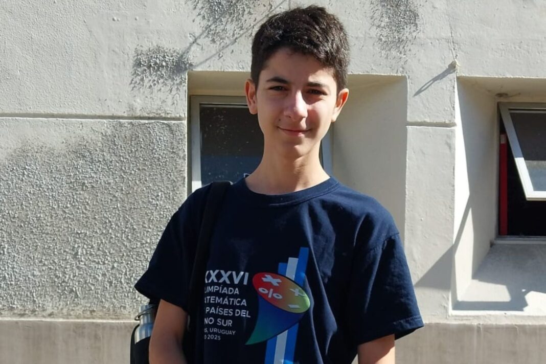 Estudiante de 15 años de La Plata participa en la Olimpiada Internacional de Matemática en Shanghái