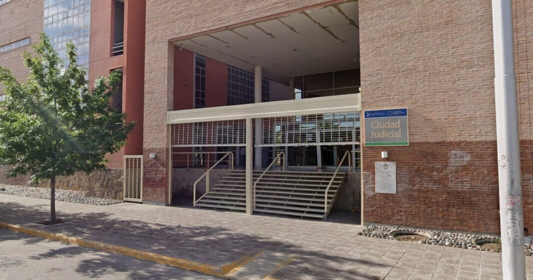 Edificio de tribunales de Justicia en la provincia de Río Negro