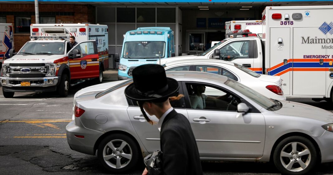 Ambulancia del FDNY en las calles de Nueva York