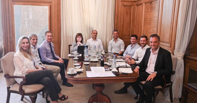 Reunión de la mesa política de La Libertad Avanza en Casa Rosada