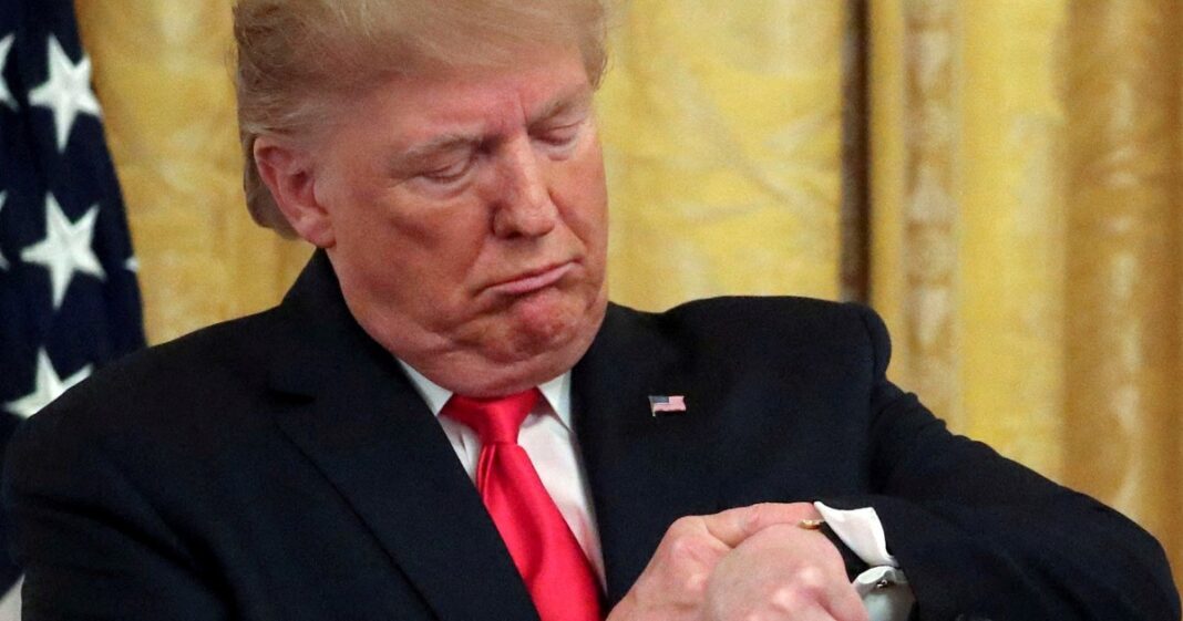 Mapa que muestra la región del Golfo Pérsico, destacando a Irán y el Estrecho de Ormuz.